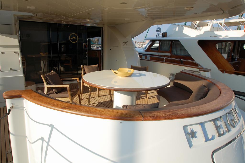 Hotel na wodzie Leigh Yacht *